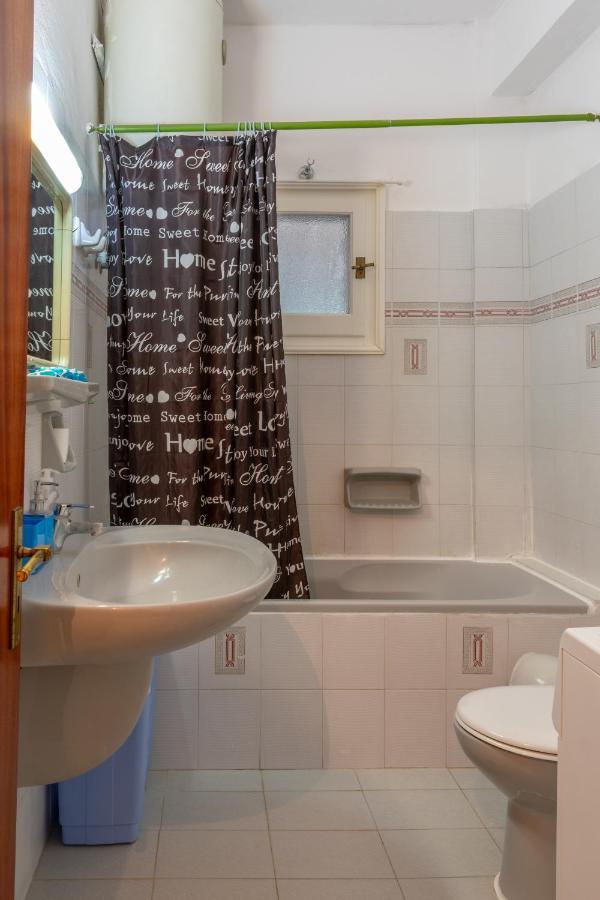 Villa Emily Achílleion Екстериор снимка