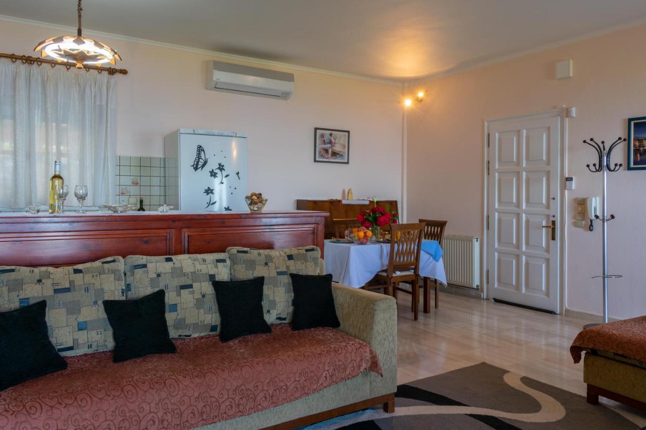 Villa Emily Achílleion Екстериор снимка