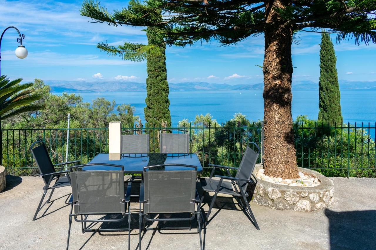 Villa Emily Achílleion Екстериор снимка